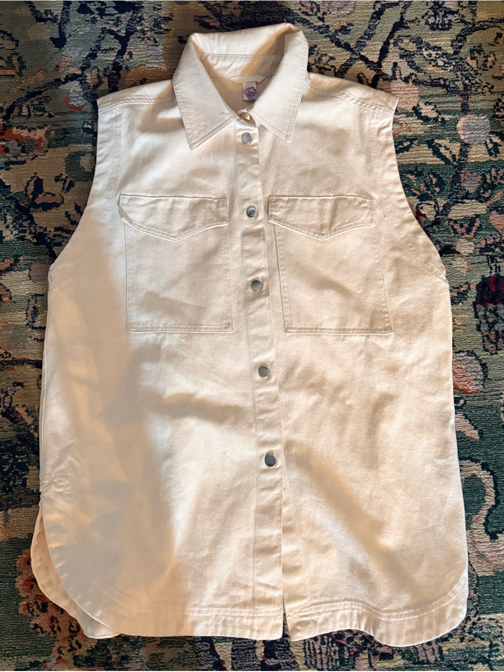 H&M Women’s Off-White Oversize Shacklet Vest - Picture 3 of 4